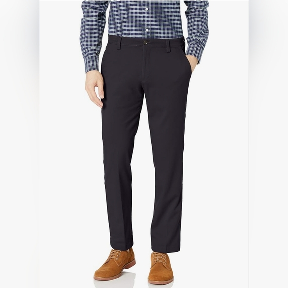 Dockers Men's Straight Fit Easy Khaki Pants NWT - Picture 1 of 6